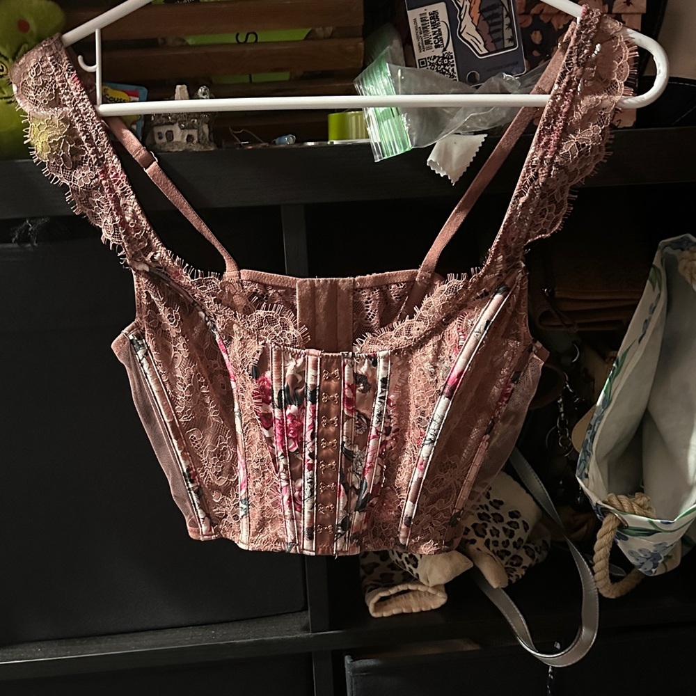 Victoria's Secret Pink Lace Bustier
